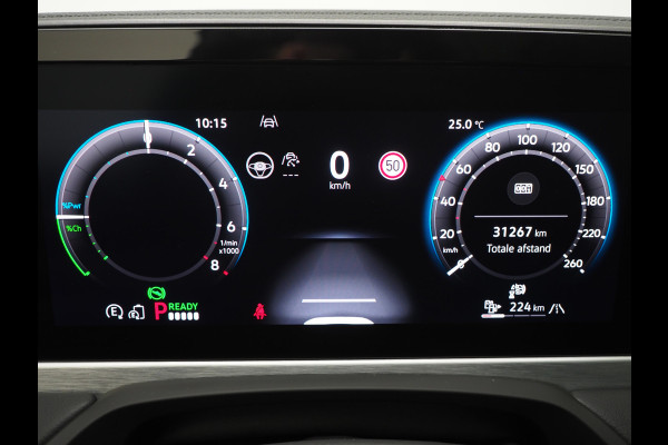 Volkswagen Passat Variant 1.5 eHybrid Elegance | 5 Jaar Garantie | Panoramadak | Leder/Alcantara | Trekhaak | Harman/Kardon | HUD | 360 | Keyless