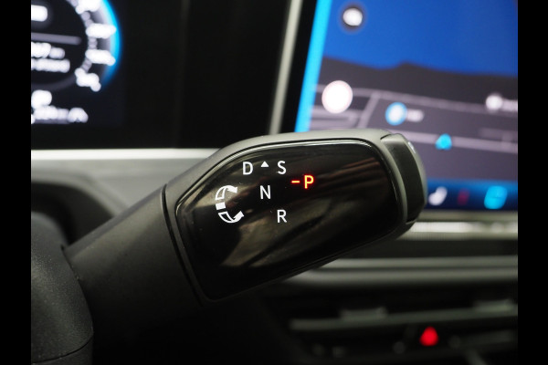 Volkswagen Passat Variant 1.5 eHybrid Elegance | 5 Jaar Garantie | Panoramadak | Leder/Alcantara | Trekhaak | Harman/Kardon | HUD | 360 | Keyless