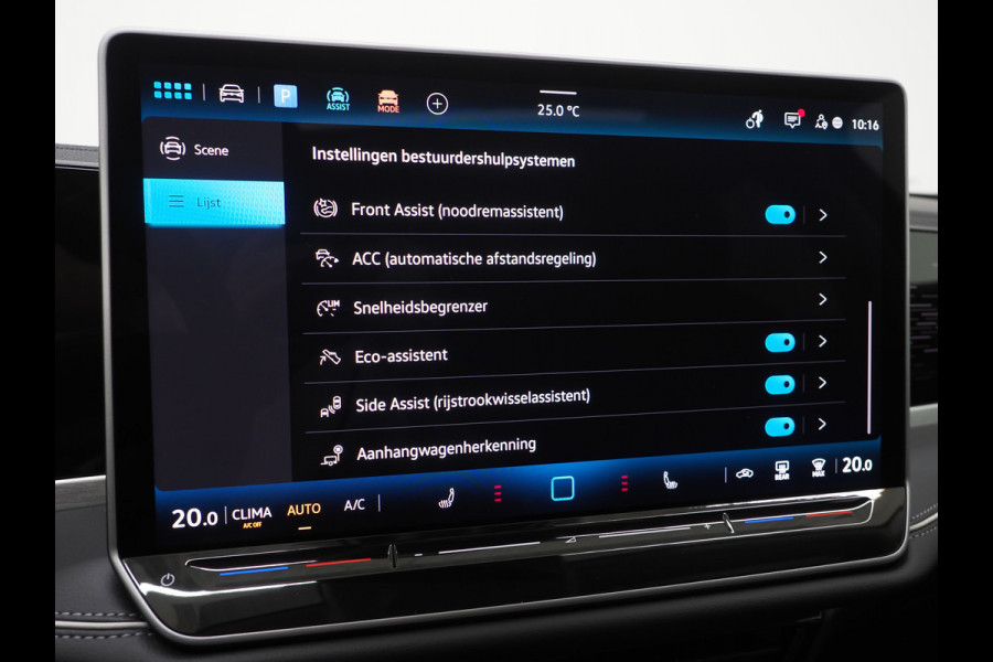 Volkswagen Passat Variant 1.5 eHybrid Elegance | 5 Jaar Garantie | Panoramadak | Leder/Alcantara | Trekhaak | Harman/Kardon | HUD | 360 | Keyless
