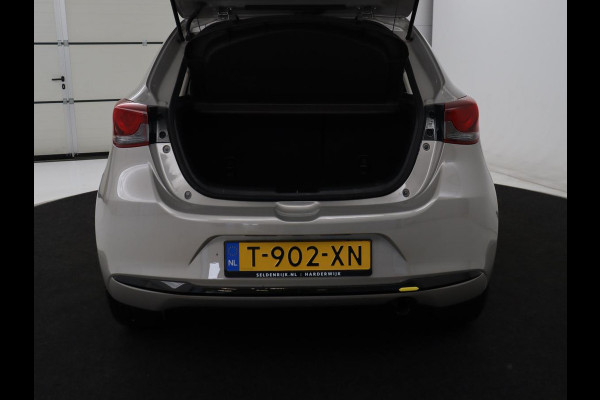 Mazda 2 1.5 SkyActiv-G 90 Centre-Line | Airco | Carplay | Cruise control | Automaat | Navigatie | Bluetooth