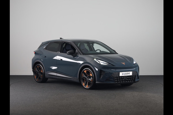 CUPRA Raval Performance First Edition 56 kWh 211PK| Sennheiser | Matrix Koplampen | Navigatie | 19 Inch LM | Smartlight Sfeerverlichting | Adaptieve Cruise Control |