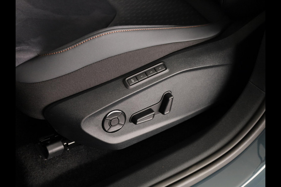 CUPRA Raval Performance First Edition 56 kWh 211PK| Sennheiser | Matrix Koplampen | Navigatie | 19 Inch LM | Smartlight Sfeerverlichting | Adaptieve Cruise Control |