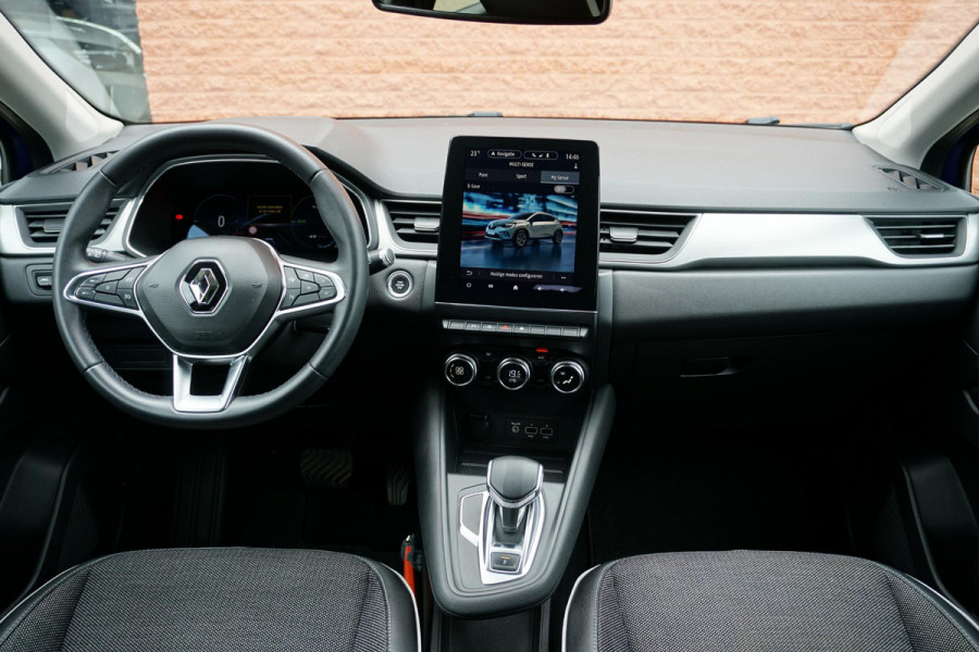 Renault Captur 1.6 E-Tech Plug-in Hybrid 160 Intens *DEALER ONDERHOUDEN* + CAMERA / APPLE CARPLAY
