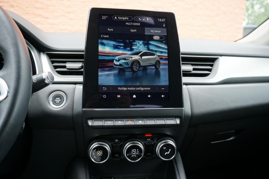 Renault Captur 1.6 E-Tech Plug-in Hybrid 160 Intens *DEALER ONDERHOUDEN* + CAMERA / APPLE CARPLAY