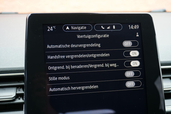 Renault Captur 1.6 E-Tech Plug-in Hybrid 160 Intens *DEALER ONDERHOUDEN* + CAMERA / APPLE CARPLAY