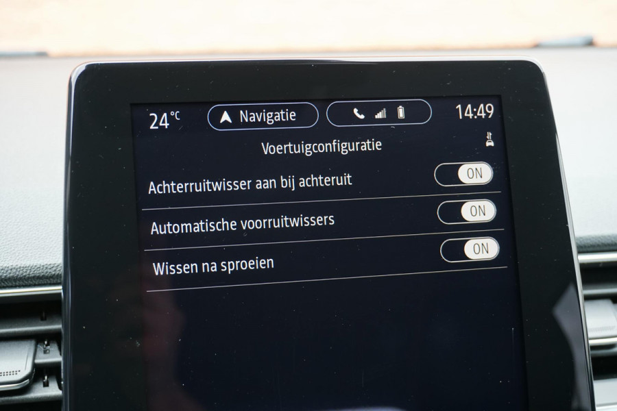 Renault Captur 1.6 E-Tech Plug-in Hybrid 160 Intens *DEALER ONDERHOUDEN* + CAMERA / APPLE CARPLAY