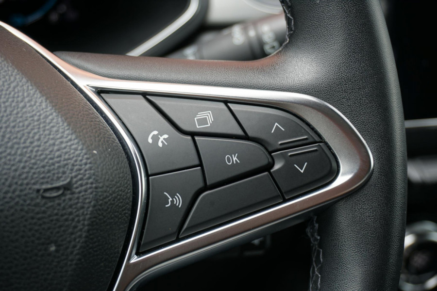 Renault Captur 1.6 E-Tech Plug-in Hybrid 160 Intens *DEALER ONDERHOUDEN* + CAMERA / APPLE CARPLAY