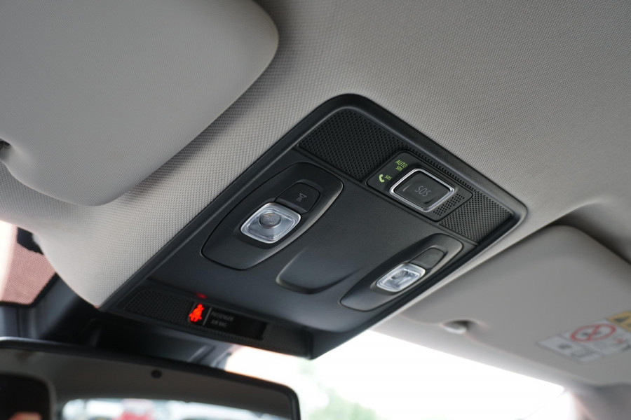 Renault Captur 1.6 E-Tech Plug-in Hybrid 160 Intens *DEALER ONDERHOUDEN* + CAMERA / APPLE CARPLAY