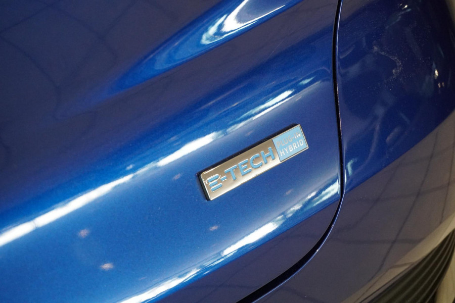 Renault Captur 1.6 E-Tech Plug-in Hybrid 160 Intens *DEALER ONDERHOUDEN* + CAMERA / APPLE CARPLAY