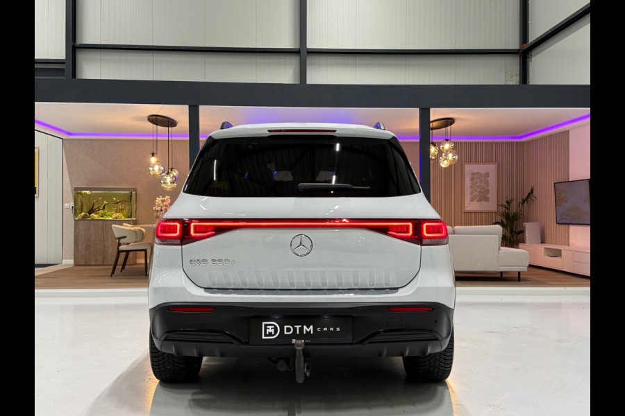 Mercedes-Benz EQB 250+ AMG Line 7persoons| Bj. 2024 | Trekhaak | SOH 92,7% | 20 inch