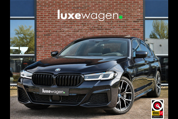 BMW 5 Serie 530e M-Sport Pano Trekh ACC HUD 360 Laser El-Klep