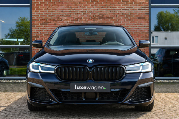 BMW 5 Serie 530e M-Sport Pano Trekh ACC HUD 360 Laser El-Klep