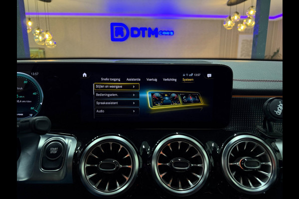 Mercedes-Benz EQB 250+ AMG Line 7persoons| Bj. 2024 | Trekhaak | SOH 92,7% | 20 inch