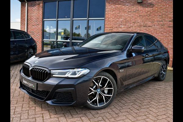 BMW 5 Serie 530e M-Sport Pano Trekh ACC HUD 360 Laser El-Klep