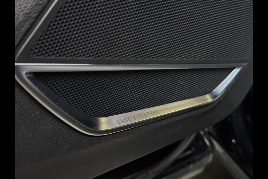 Audi Q3 40 TFSI quattro 3X S-LINE | PANO | B&O | SFEERVERL. | 360 CAM | VOL!