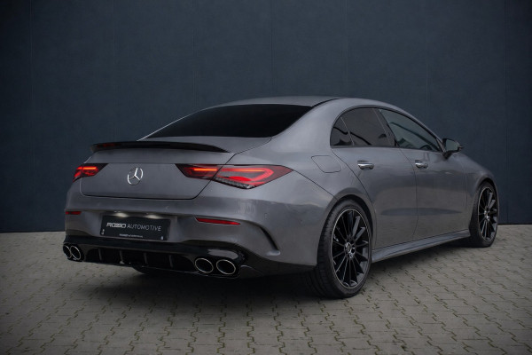Mercedes-Benz CLA-Klasse 180 Business Solution AMG | Stoelverwarming | Parkeersensoren | Navigatie | Cruise Control | Ambiance Verlichting | Keyless | Camera | Climate Control