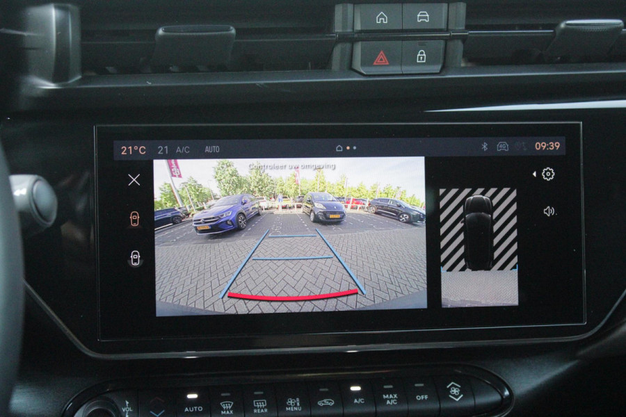 Alfa Romeo junior 1.2 Turbo 145PK Hybrid IBRIDA SPECIALE | TECHNO PACK: LEX MATRIX KOPLAMPEN/AUTOMATISCH DIMMENDE BINNENSPIEGEL/DRAADLOZE TELEFOONLADER/DODEHOEK DETECTIE/ELEKTRISCH BEDIENBARE ACHTERKLEP/KEYLESS ENTRY EN START/ADAPTIVE CRUISE CONTROL/ACHTERUITRIJ CAMERA | VOORRUIT VERWARMING | ELEKTRISCH BEDIENBARE BESTUURDERSSTOEL MET MASSAGE FUNCTIE | PARKEERSENSOREN VOOR + ACHTER | STOEL VERWARMING | CLIMATE CONTROL | DRAADLOZE APPLE CARPLAY/ANDROID AUTO | NAVIGATIE | 18" LICHTMETALEN VELGEN |