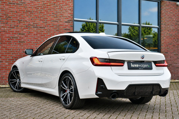 BMW 3 Serie 330D M-Sport Pro Pano H/K HUD El-zetels Parelmoer-wit!