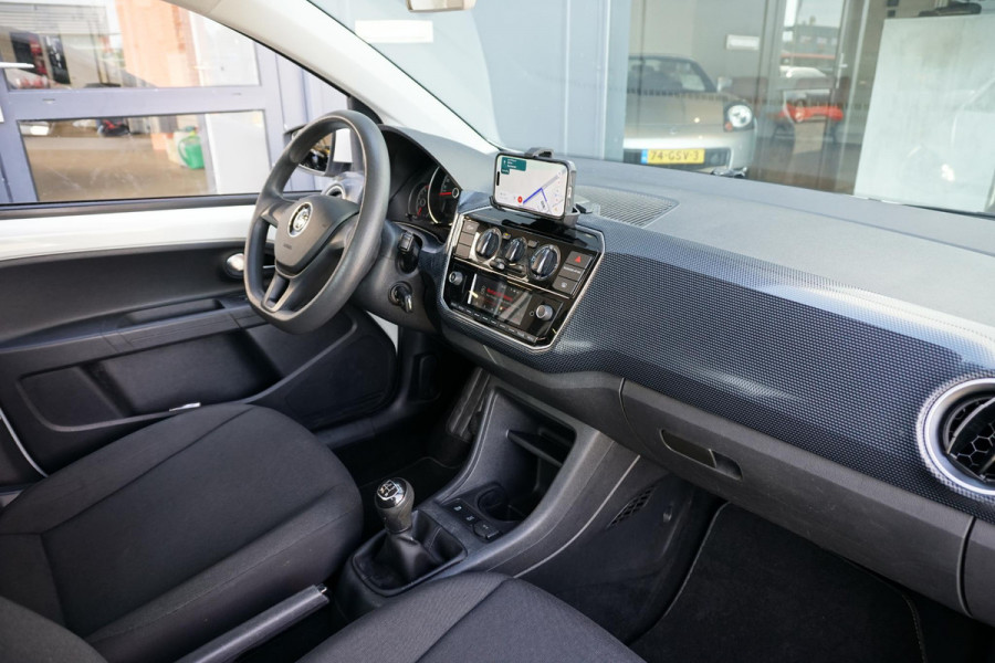 Volkswagen up! 1.0 BMT move up! 5-DRS + AIRCO / DAB / BLUETOOTH