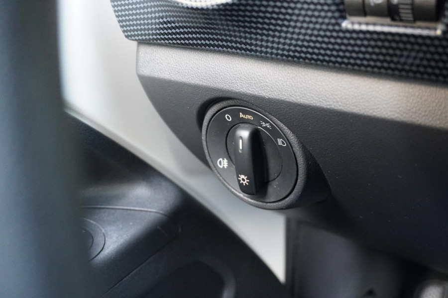Volkswagen up! 1.0 BMT move up! 5-DRS + AIRCO / DAB / BLUETOOTH