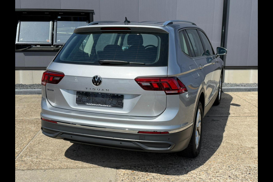 Volkswagen Tiguan ALLSPACE 1.5 TSI Life 7P. DSG elektrische klep / Trekhaak / digidash LED etc