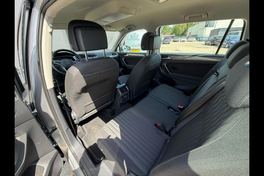 Volkswagen Tiguan ALLSPACE 1.5 TSI Life 7P. DSG elektrische klep / Trekhaak / digidash LED etc