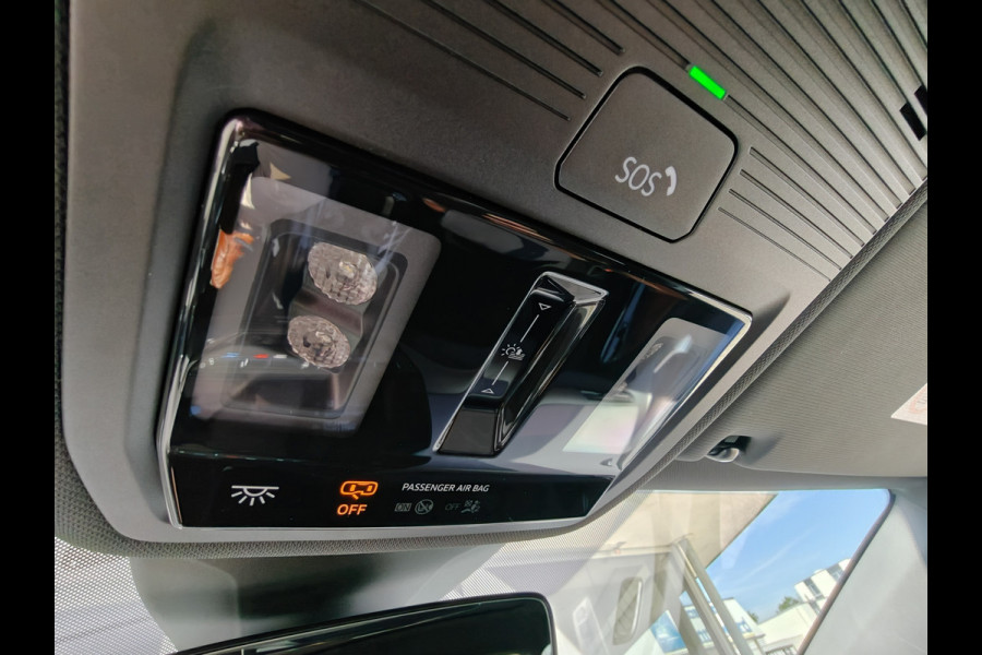 Volkswagen ID.4 First Max 77 kWh / Trekhaak / Warmtepomp / Panodak / 21" LM / Carplay / HU display