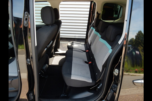 Citroën Berlingo 1.2 PureTech SHINE*NAVI*CR CONTR*TREKH*CAM*