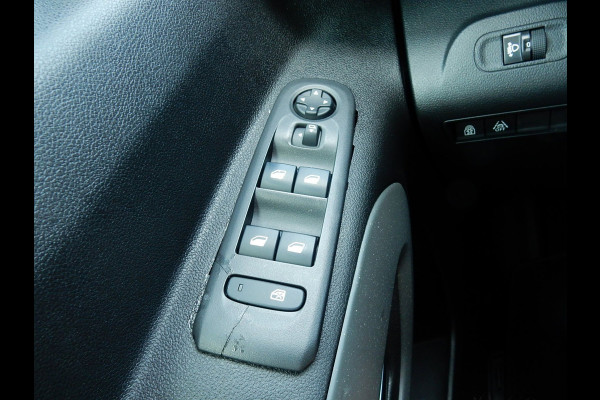Citroën Berlingo 1.2 PureTech SHINE*NAVI*CR CONTR*TREKH*CAM*