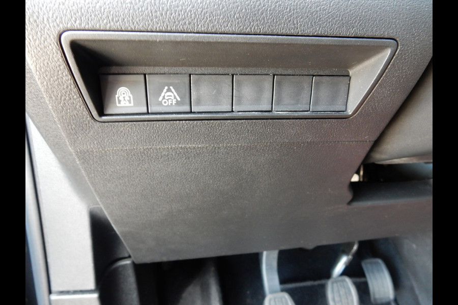 Citroën Berlingo 1.2 PureTech SHINE*NAVI*CR CONTR*TREKH*CAM*