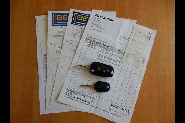 Citroën Berlingo 1.2 PureTech SHINE*NAVI*CR CONTR*TREKH*CAM*