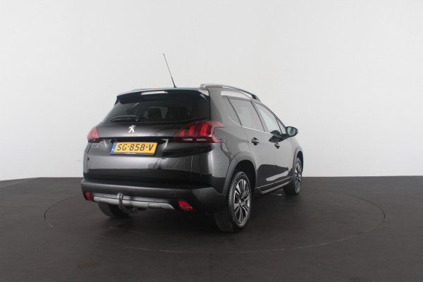 Peugeot 2008 1.2 PureTech Allure > Automaat/camera/trekhaak/all season banden