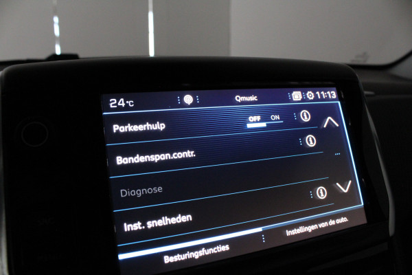 Peugeot 2008 1.2 PureTech Allure > Automaat/camera/trekhaak/all season banden
