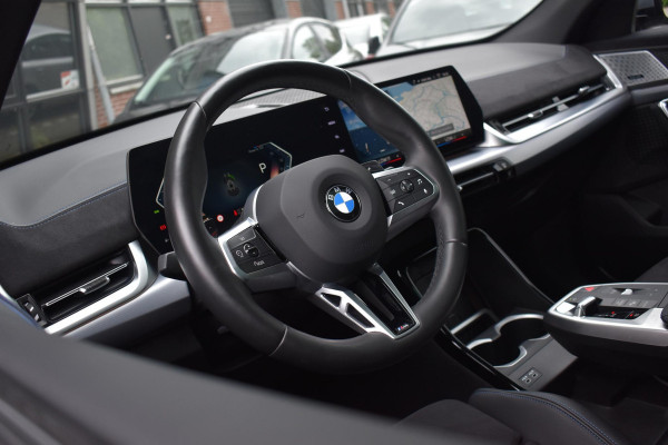 BMW X2 sDrive20i Launch Edition M-Pakket Pano Harman/Kardon Camera
