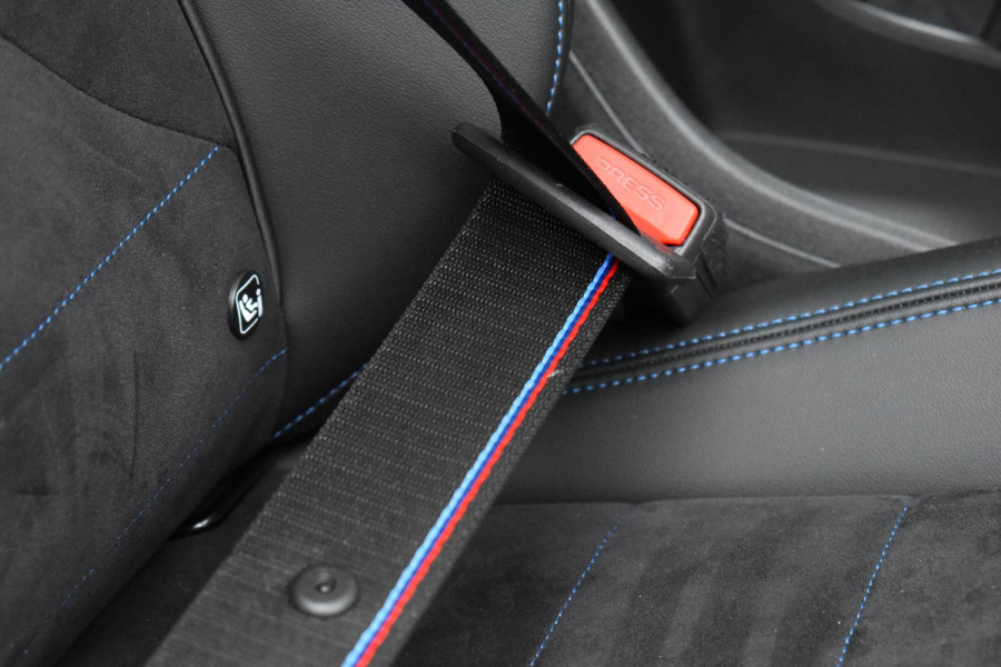 BMW X2 sDrive20i Launch Edition M-Pakket Pano Harman/Kardon Camera