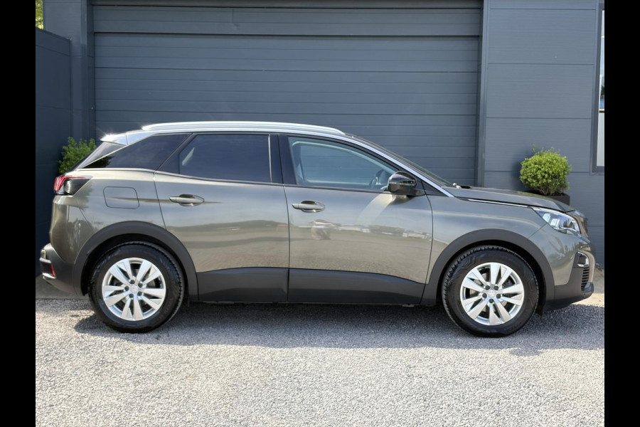 Peugeot 3008 1.2 PureTech Active 360°Camera,Navi,Carplay,Trekhaak,Lm velgen,D-riem vv in2023,Recent beurt gehad,N.A.P,131pk,Pdc,Apk tot 01-2027