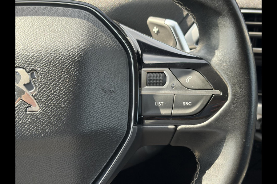 Peugeot 3008 1.2 PureTech Active 360°Camera,Navi,Carplay,Trekhaak,Lm velgen,D-riem vv in2023,Recent beurt gehad,N.A.P,131pk,Pdc,Apk tot 01-2027