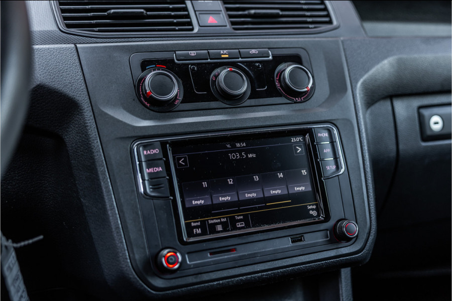 Volkswagen Caddy 2.0 TDI 185 PK | Marge | BTW & BPM Vrij | CarPlay | Cruise control | Spoilerkit | Schroefset | Elek ramen | Nieuwe APK | Orig. NL Auto | NAP Logisch