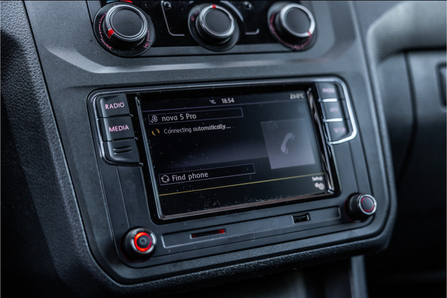 Volkswagen Caddy 2.0 TDI 185 PK | Marge | BTW & BPM Vrij | CarPlay | Cruise control | Spoilerkit | Schroefset | Elek ramen | Nieuwe APK | Orig. NL Auto | NAP Logisch