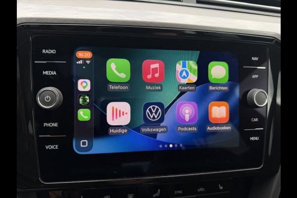 Volkswagen Passat Variant 1.4 TSI PHEV GTE Business | Pano | Elek. Trekhaak | Head-Up | Carplay | LED | Camera | Navi | Alcantara
