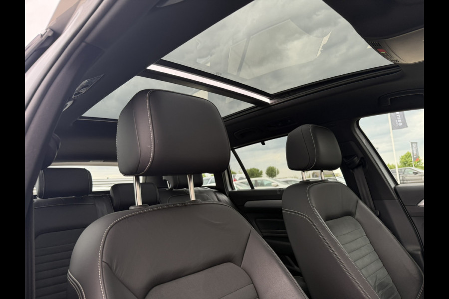 Volkswagen Passat Variant 1.4 TSI PHEV GTE Business | Pano | Elek. Trekhaak | Head-Up | Carplay | LED | Camera | Navi | Alcantara