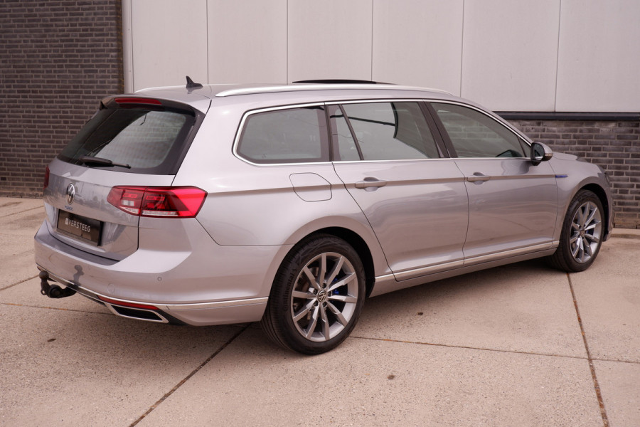 Volkswagen Passat Variant 1.4 TSI PHEV GTE Business | Pano | Elek. Trekhaak | Head-Up | Carplay | LED | Camera | Navi | Alcantara