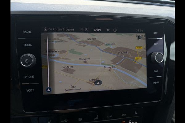 Volkswagen Passat Variant 1.4 TSI PHEV GTE Business | Pano | Elek. Trekhaak | Head-Up | Carplay | LED | Camera | Navi | Alcantara