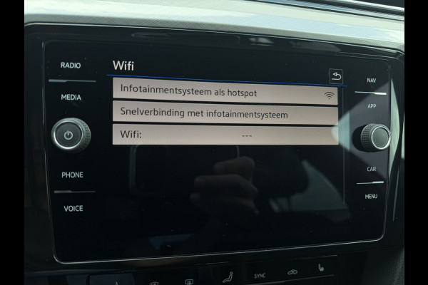 Volkswagen Passat Variant 1.4 TSI PHEV GTE Business | Pano | Elek. Trekhaak | Head-Up | Carplay | LED | Camera | Navi | Alcantara