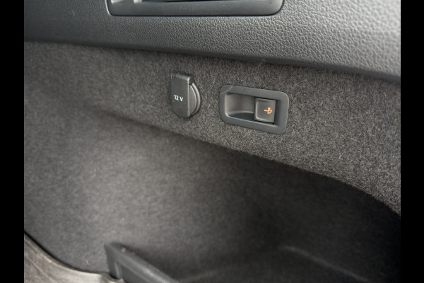 Volkswagen Passat Variant 1.4 TSI PHEV GTE Business | Pano | Elek. Trekhaak | Head-Up | Carplay | LED | Camera | Navi | Alcantara
