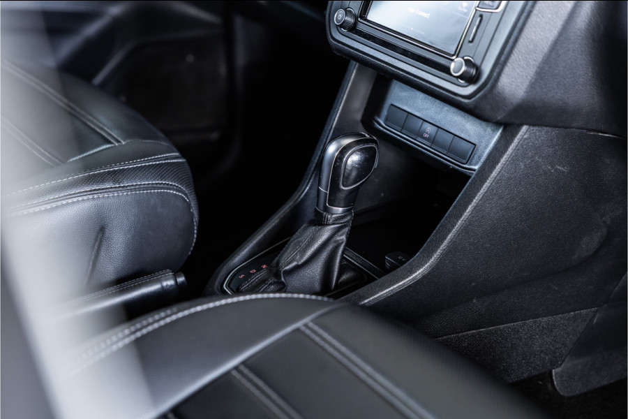 Volkswagen Caddy 2.0 TDI L2H1 Maxi C-Edition | ACC | Bi-Xenon | Orig. NL Auto | CarPlay | Navigatie | DAB | DSG | PDC | Nieuwe APK | NAP Logisch