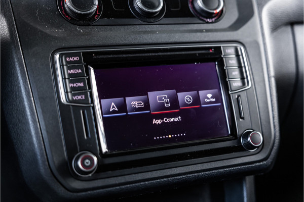 Volkswagen Caddy 2.0 TDI L2H1 Maxi C-Edition | ACC | Bi-Xenon | Orig. NL Auto | CarPlay | Navigatie | DAB | DSG | PDC | Nieuwe APK | NAP Logisch