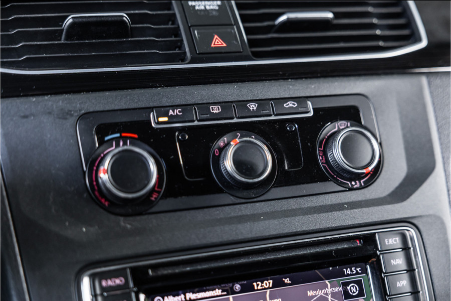 Volkswagen Caddy 2.0 TDI L2H1 Maxi C-Edition | ACC | Bi-Xenon | Orig. NL Auto | CarPlay | Navigatie | DAB | DSG | PDC | Nieuwe APK | NAP Logisch