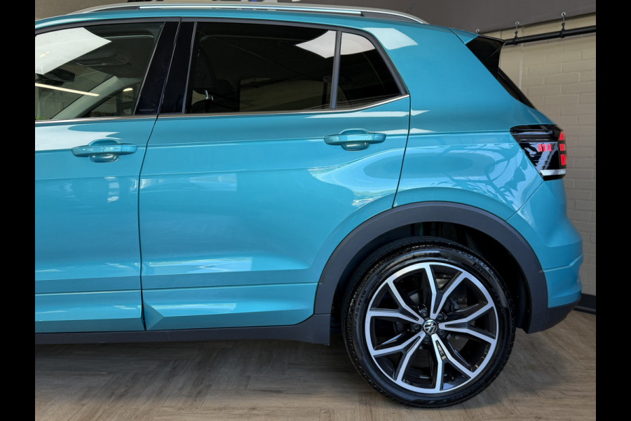 Volkswagen T-Cross 1.5 TSI 150pk Style Business R | Navi | 18" | ACC | Camera | Led | Dodehoek | Stoelverwarming | Prachtige T-Cross!