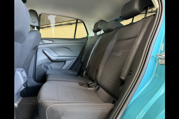Volkswagen T-Cross 1.5 TSI 150pk Style Business R | Navi | 18" | ACC | Camera | Led | Dodehoek | Stoelverwarming | Prachtige T-Cross!
